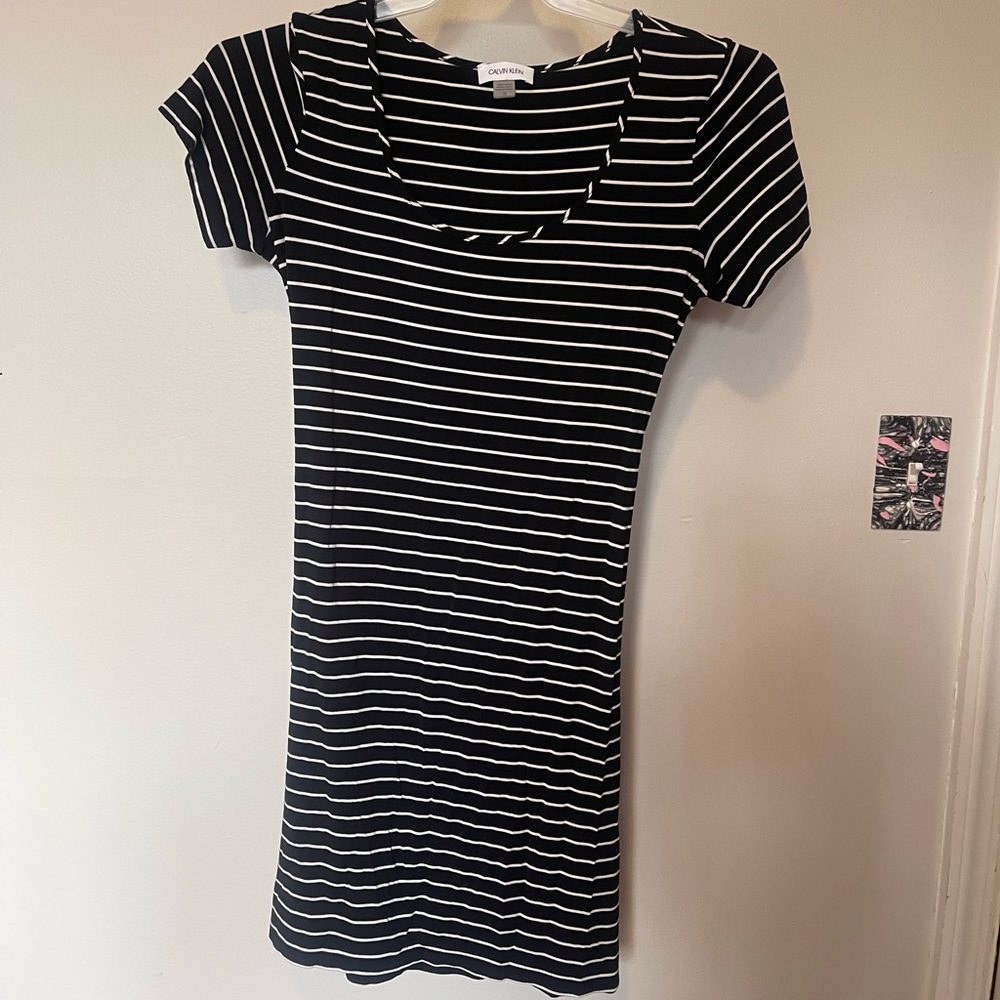 Calvin Klein: Striped Dress - super soft! Size: 10 EUC - only worn once